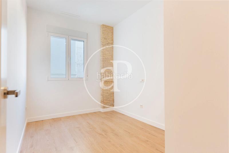 Foto 87bb32a7-b160-49c5-ac9a-15957faf87a9. Location appartement avec chauffage dans Gran Via Valencia