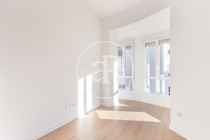 Foto 1835ca71-9d15-462f-930c-37cb348a3d4b. Miete etagenwohnung mit heizung in Gran Via Valencia