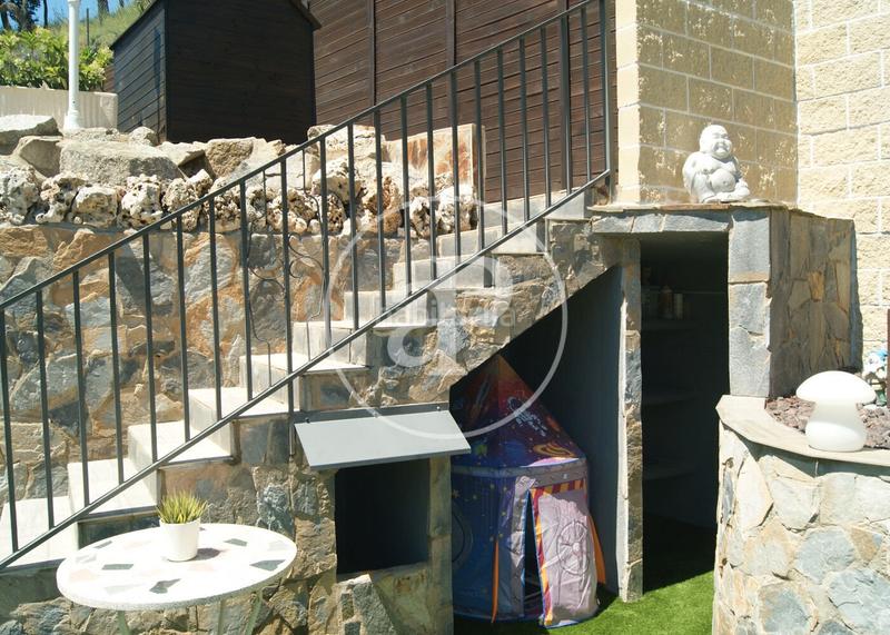 Foto ca523b56-5c66-4489-8fb2-78f1a6bfffe1. Casa  en venta en Alella