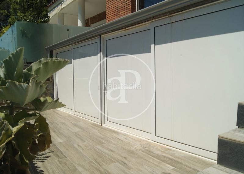 Foto e54a31f7-27c1-47e8-b40c-26bb394e27ff. Casa  en venta en Alella