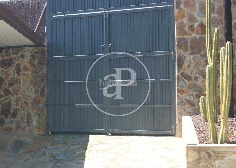 Foto e79a4d08-8ce9-422d-85a4-7cf011be3804. Casa  en venta en Alella