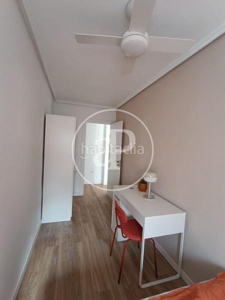 Foto cbd6f2e2-afad-4747-9cca-b3847783a319. Rent flat with heating in Aiora Valencia
