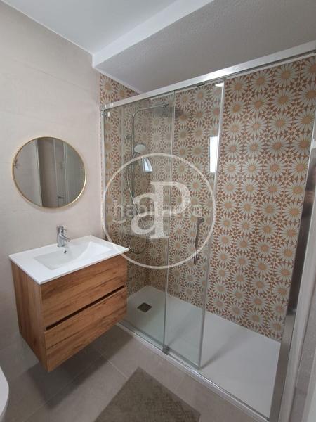 Foto d1a0e1d9-0a9c-48c7-b98e-5760cca03f7e. Rent flat with heating in Aiora Valencia