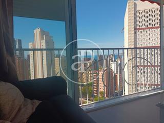 Alquiler Piso  Av. de parís. Piso en alquiler en benidorm