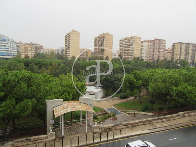 Foto 70819fed-a2a2-4da3-bf9f-e1198d6a3589. Alquiler piso dúplex en alquiler en La Petxina en Valencia