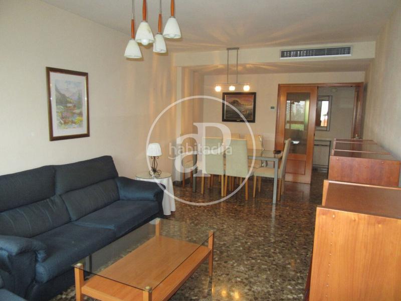 Foto 91febcda-8f68-470d-b5c0-f0f959697c21. Lloguer pis amb calefacció aparcament a La Petxina Valencia