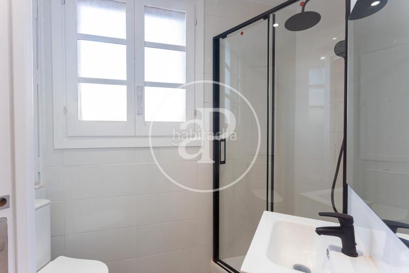 Foto f01493ba-db73-40be-96ee-37e20a947ce1. Location appartement avec chauffage dans St. Pere - Sta. Caterina - El Born Barcelona