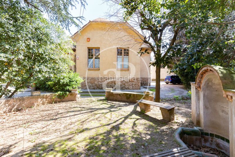 Foto 967c4b9b-ae96-4bd7-9955-58ea67f58509. Casa amb calefacció aparcament a Eixample Sant Cugat del Vallès