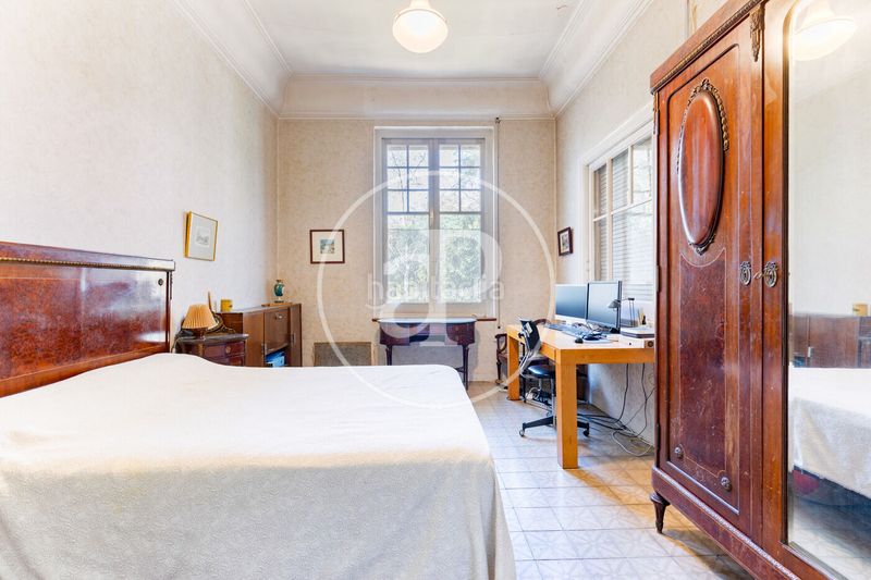 Foto 02b15755-ebff-402b-a3bb-9cce74ea5c8f. Casa amb calefacció aparcament a Eixample Sant Cugat del Vallès