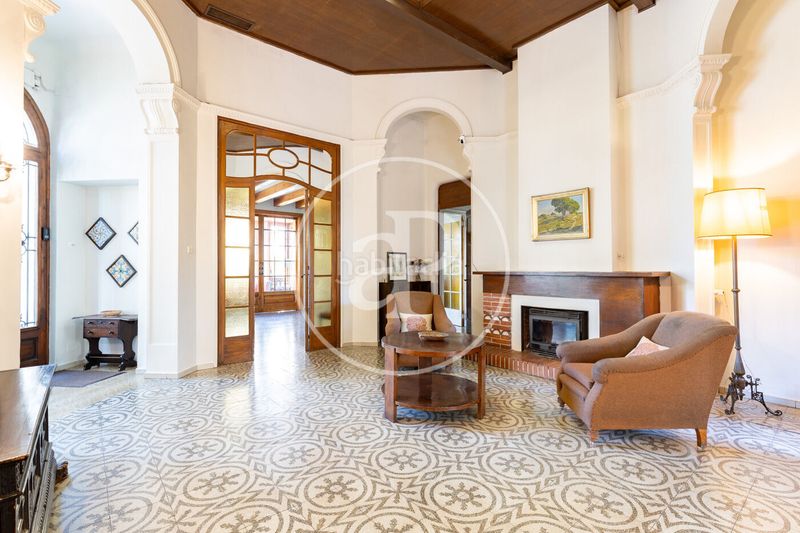 Foto 58e85303-9b4e-4614-9d37-534e4252e7a6. Casa amb calefacció aparcament a Eixample Sant Cugat del Vallès