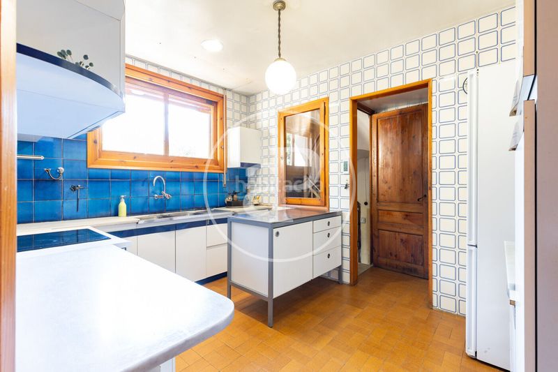 Foto 59acba28-e9d4-4521-a8ce-5c07a1a42937. Casa amb calefacció aparcament a Eixample Sant Cugat del Vallès