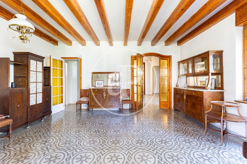 Foto 68f0e701-d909-4a18-a9d3-a777bc69ffcf. Casa amb calefacció aparcament a Eixample Sant Cugat del Vallès