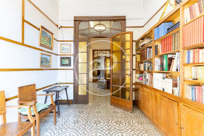 Foto a5cfca7a-d0a4-40d9-9ce0-176f4e4c4dbb. Casa amb calefacció aparcament a Eixample Sant Cugat del Vallès