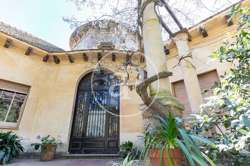 Foto e590b16c-a618-435b-addf-60178dbad293. Casa amb calefacció aparcament a Eixample Sant Cugat del Vallès