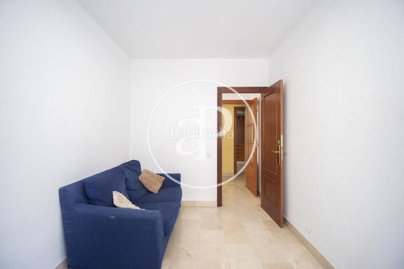 Foto 59a106d8-4221-45ec-a06f-8c87d7ab5938. Rent flat with heating in La Seu Valencia