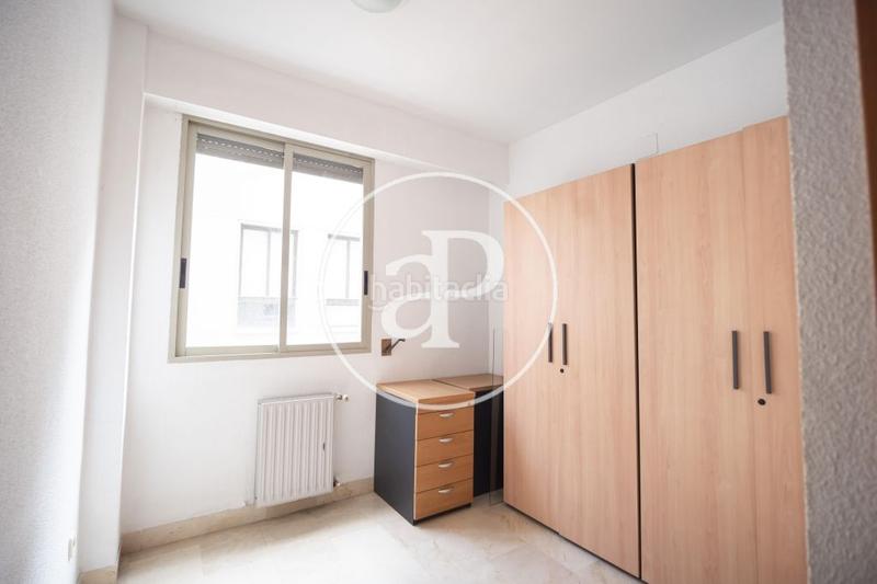 Foto 648bb4a4-514e-451e-97fb-8cc6443cc57a. Rent flat with heating in La Seu Valencia