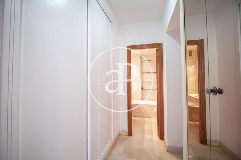 Foto 8c8bbf6c-8dd7-4eaf-925a-bcbf72185fdd. Rent flat with heating in La Seu Valencia