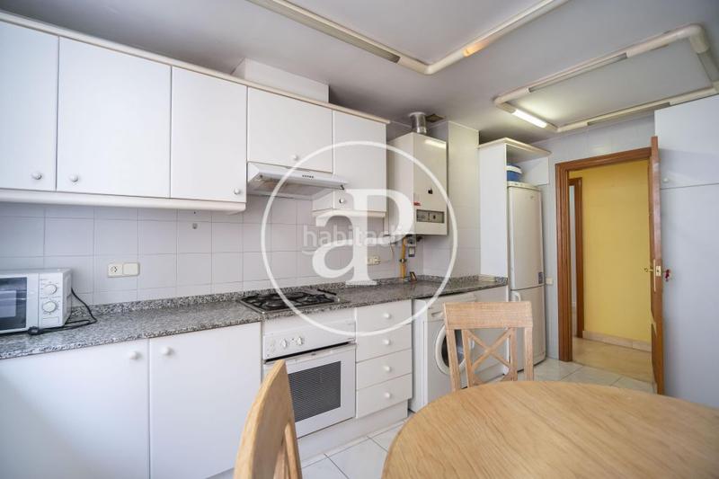 Foto d0ba00f3-e38a-4a8d-8f6b-c9b23afb92f7. Rent flat with heating in La Seu Valencia