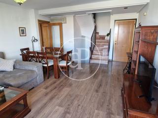 Duplex à Carrer de Rafael Lapesa Melgar Gramatic i Lingüist