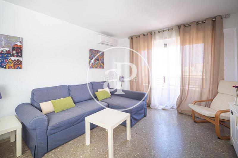 Foto d134a363-980c-43c0-913b-67f34b8d987e. Rent flat with heating in Torrefiel Valencia