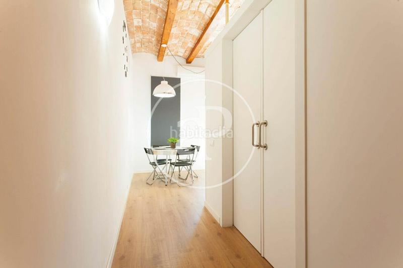 Foto 8a7e5d2a-3b0d-4185-b5c9-a71fb0f879ea. Appartamento con riscaldamento in El Camp de l´Arpa del Clot Barcelona