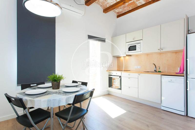 Foto eb779844-9241-4ca3-8750-ba6857da7fd4. Appartamento con riscaldamento in El Camp de l´Arpa del Clot Barcelona