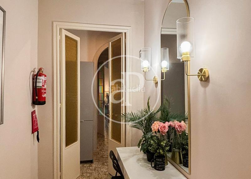 Foto f38d5922-3cb7-475b-88ee-51486f37e4a5. Location appartement avec chauffage dans Fort Pienc Barcelona