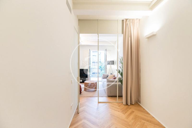 Foto 4dfaf583-dcef-4adb-be8b-704b270a2376. Miete etagenwohnung mit heizung in Gòtic Barcelona