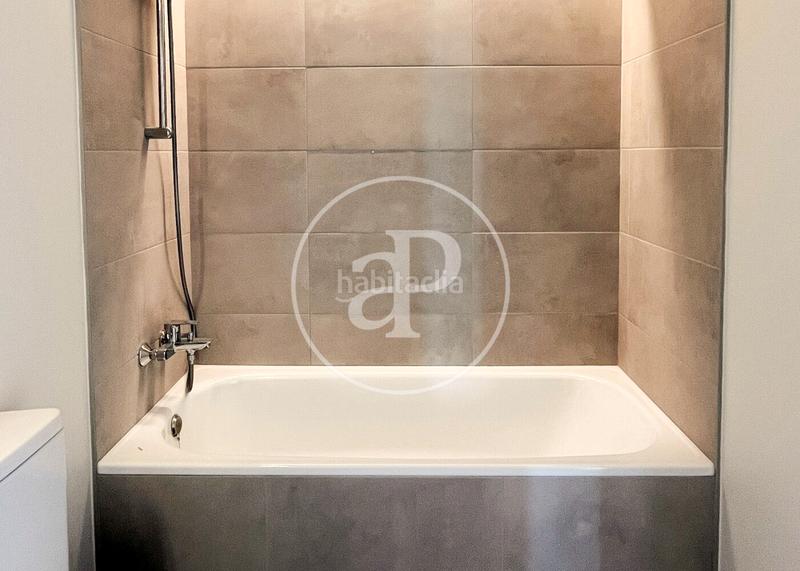 Foto 04944d0c-86af-47cf-bd83-46fad50c6371. Miete etagenwohnung mit heizung parking pool in Eixample Mataró