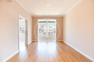 Miete Etagenwohnung  Carrer de valència. Piso en alquiler en eixample esquerra