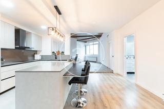 Casa adosada  Carrer de la manxa. Casa en venta en el poblenou