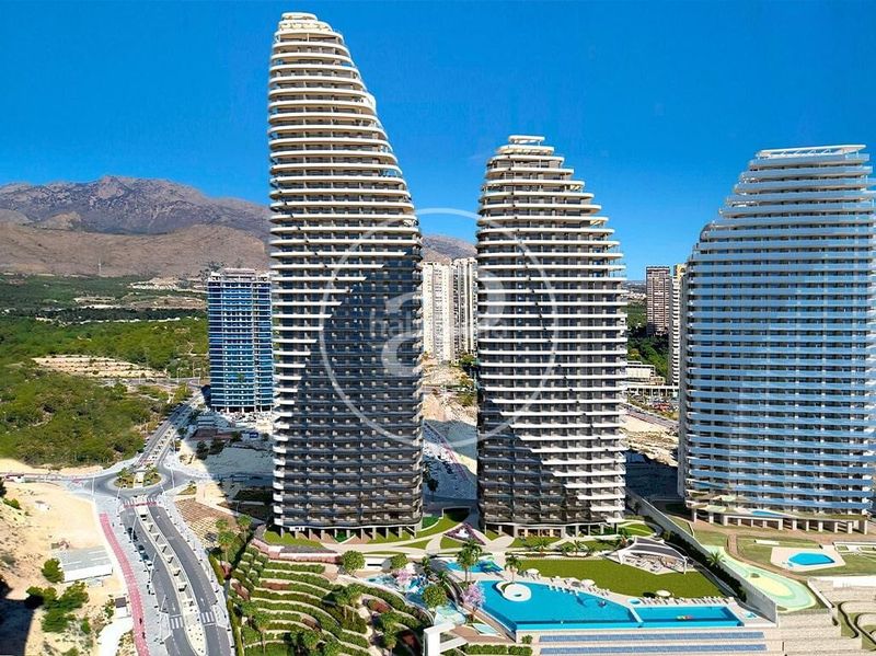 Foto 4f5900d5-d329-47b4-966d-e5923f9f118f. Pis amb calefacció aparcament piscina a Playa Poniente Benidorm