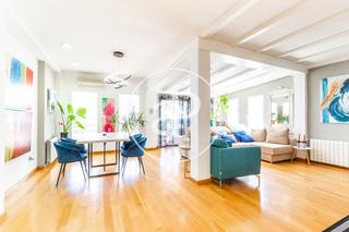 Maison à Llombai. Chalet independiente en carlet de 4 habitaciones