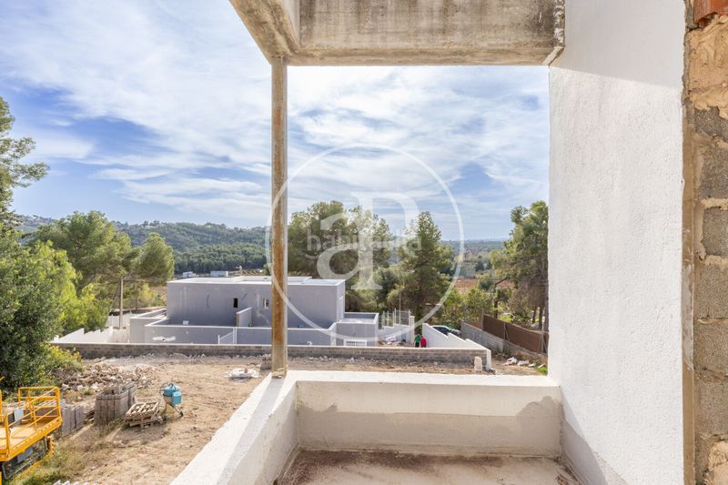 Foto 05757a8a-b744-4365-97da-19122aecf554. Casa amb aparcament a Godelleta