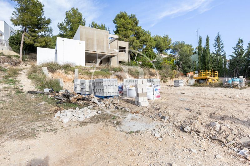 Foto ce617c47-e469-4aee-958a-4560928dd3fa. Casa amb aparcament a Godelleta