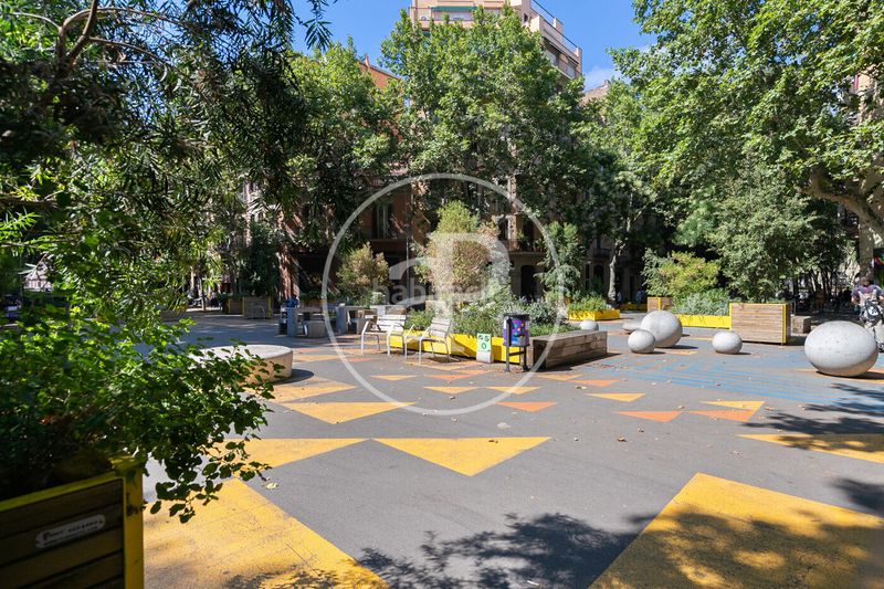 Foto bd6494fb-f0d7-4f22-bdf2-a1e02607a0c1. Pis amb calefacció a El Poble Sec - Parc de Montjuïc Barcelona