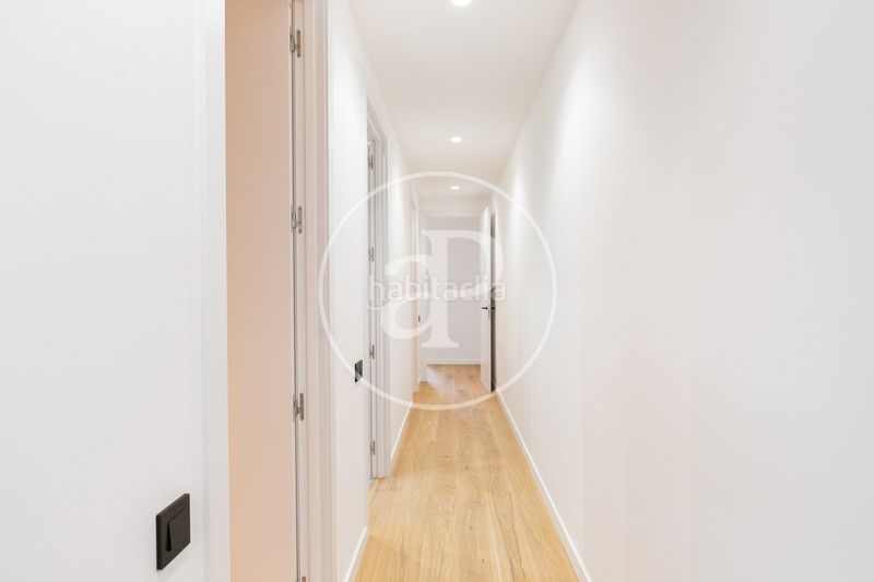 Foto 6db1a484-f785-4381-88a7-043b109a3e18. Pis amb calefacció a Sagrada Família Barcelona