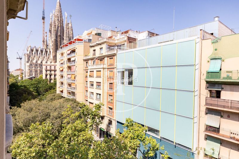 Foto f9ff0974-5379-49ce-af4d-346e7b7c56fe. Pis amb calefacció a Sagrada Família Barcelona
