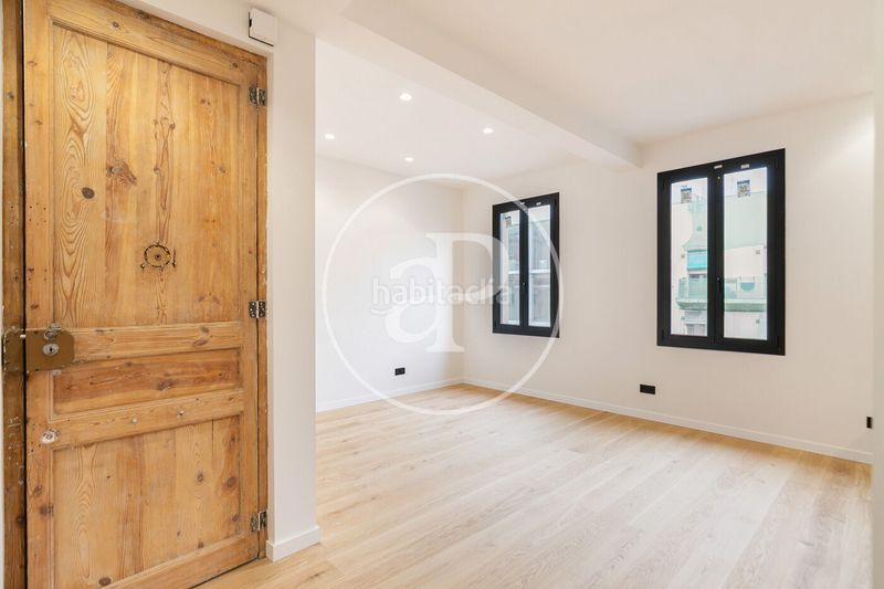 Foto ffbcd198-56e1-46b5-80e3-c1706ceafaed. Pis amb calefacció a Sagrada Família Barcelona