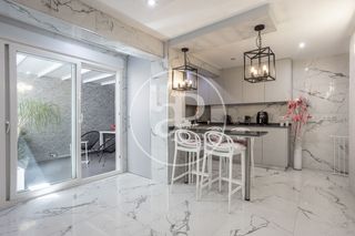 Appartamento in Mont Olivet. Piso en venta en quatre carreres