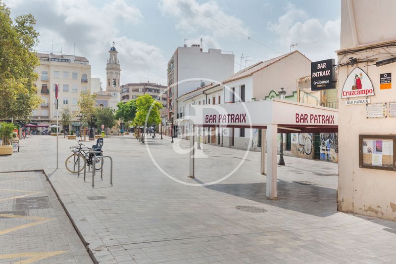 Foto ef98cc71-4fef-4357-8ad7-79c9e1a37d12. Pis amb calefacció aparcament a Favara Valencia