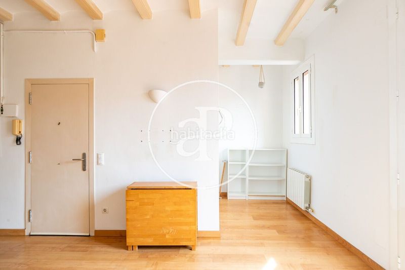 Foto fef58c92-99fa-4e22-ab31-8f4375bb9cd3. Àtic amb calefacció a Sants Barcelona