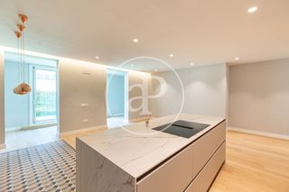 Flat  Carrer de bergara. Piso en venta en calle bergara