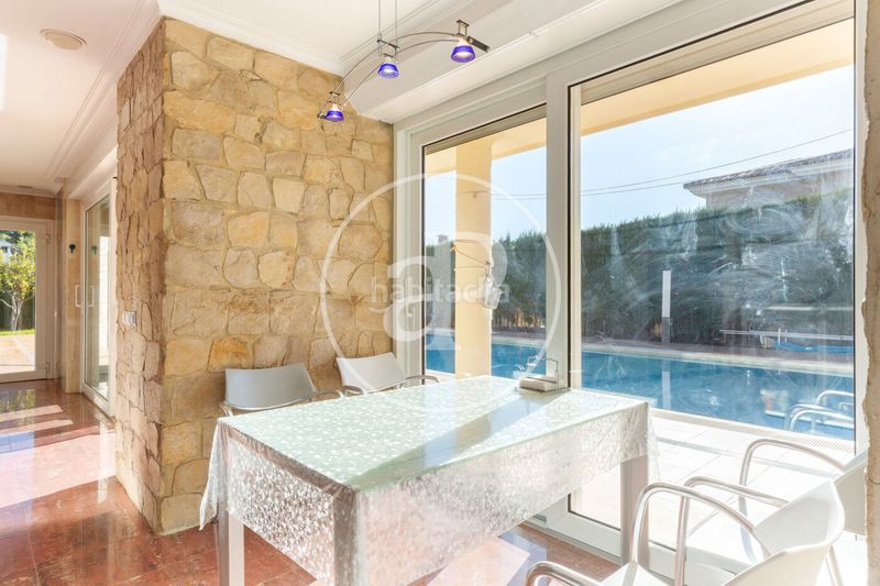 Foto ed3a3252-045d-4cb8-a861-1bfb425e1086. Casa amb calefacció aparcament piscina a Serra
