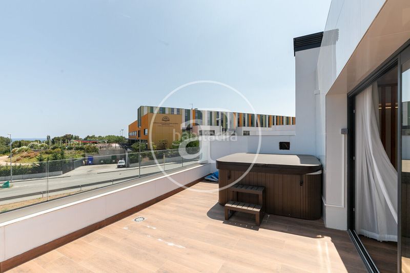 Foto c6af4396-63d1-4bf4-90d3-5aa7cbeea57f. Haus 245m<sup>2</sup> mit heizung parking pool in Montgat