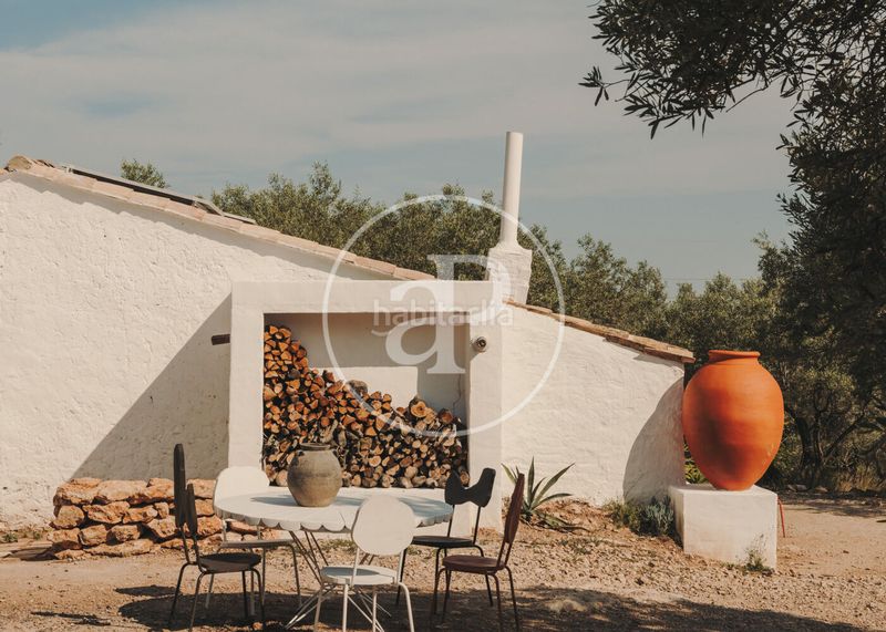 Foto acdda8ed-3062-4671-b419-a7f36aeb05b8. Casa amb aparcament piscina a Ampolla (L´)