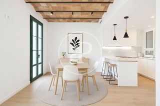 Pis  Carrer de rocafort. Piso en venta en calle rocafort