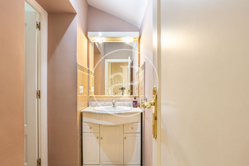 Casa pareada chalet en venta en el corazón patraix en Valencia - Imagen 40