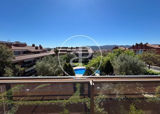 Pis  Carrer de carles riba. Piso en venta en sant cugat