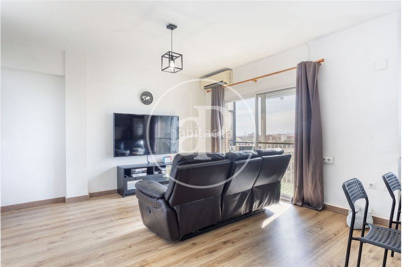 Foto 21a61d4d-cc94-45ec-92f6-490a1376bc1a. Pis amb calefacció a Camí Reial Valencia